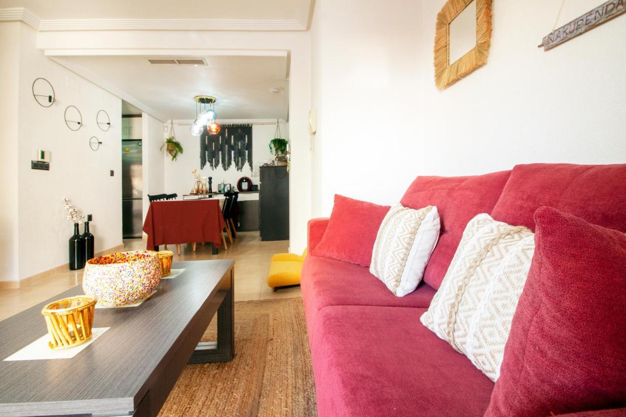 Апартаменты El Apartamento De Maria Jose Торевьиа Экстерьер фото